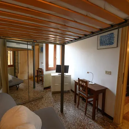 Casa Maddalena * Venice