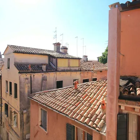 Apartment Degli Artisti *
