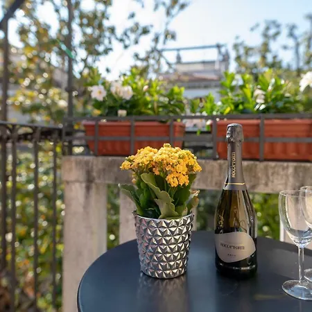 Apartment San Samuele