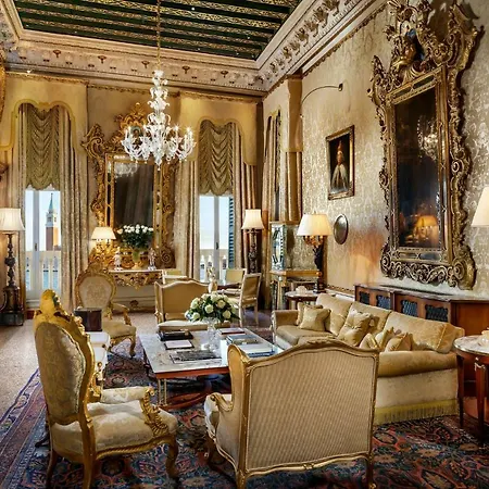 Danieli, Hotel
