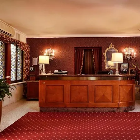 Ca' Alvise Hotel 4*