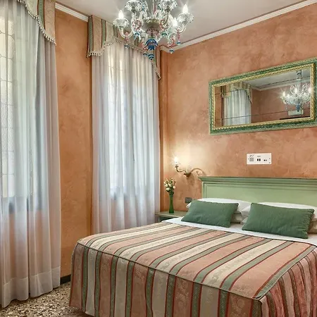 Firenze Otel Venedik