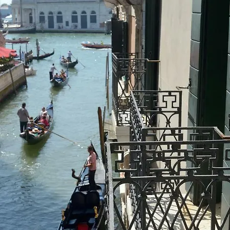 Corte Barozzi Aparthotel Venezia