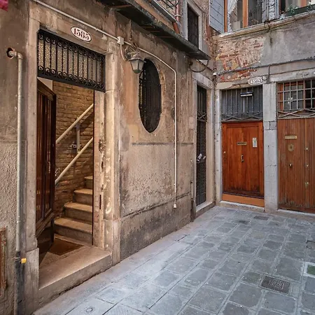 Guest house La Finestra Sulle Beccarie