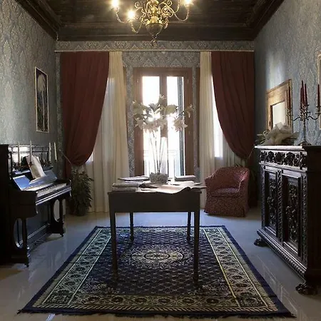Hotel Charming Santa Fosca Venice