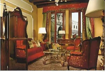 Best Windows Guest house Venice