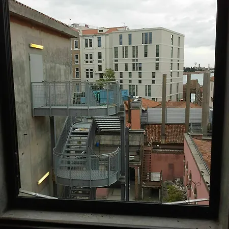 Hotel Hazel 3*