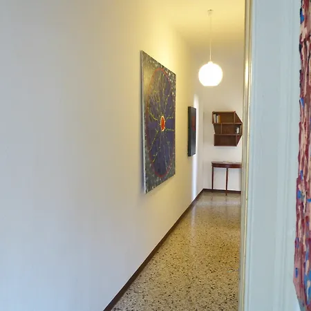 Hotel Hazel