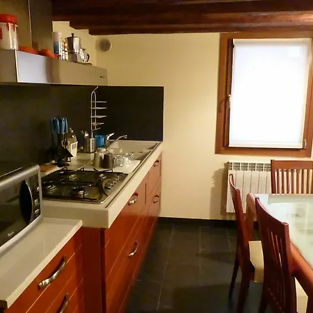 Hazel Hotel 3*