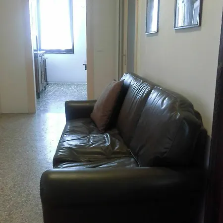 Hotel Hazel