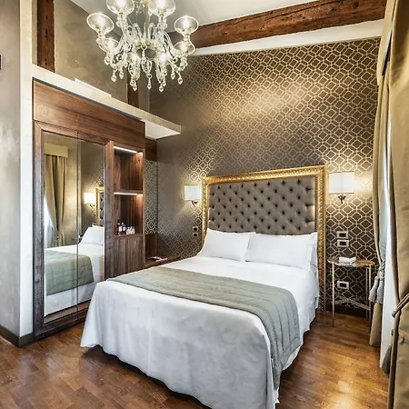Hotel Palazzo San Lorenzo 4*