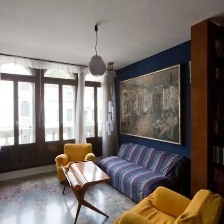 Ca Dei Fioi Piano Nobile In Palazzo Del 1500 Apartment *