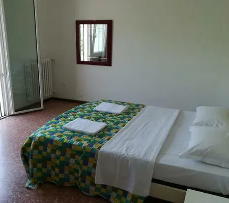 Venice Garden House Guest house Marghera