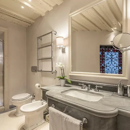 La Dimora Di San Maurizio 1- Dimora Italia - Apartment Venice
