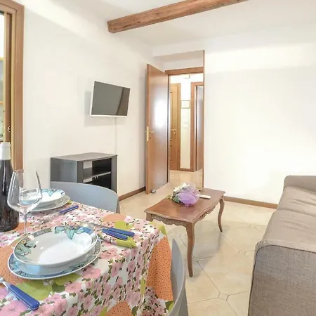 Casa Santo Stefano Apartment *