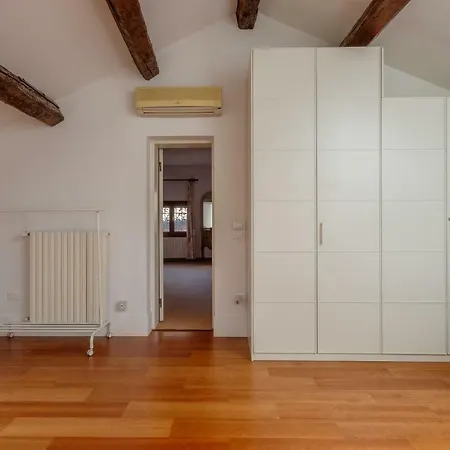 Apartment Ca' Affresco Venice