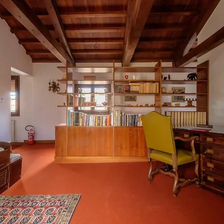 Ca' Affresco Apartment *