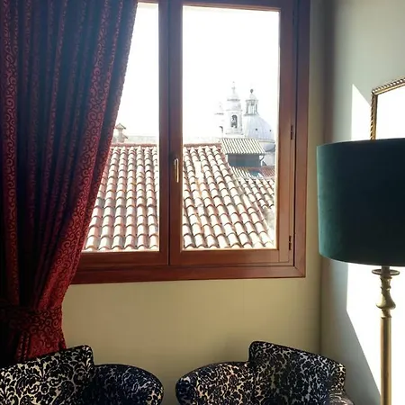 Hotel La Calcina 3*