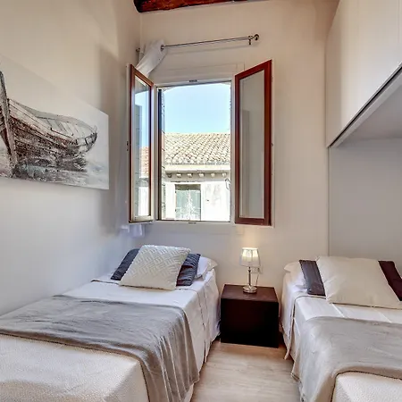 Ca Rialto Apartment *