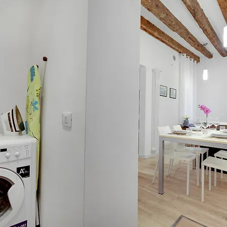 Ca Rialto Apartment Venice