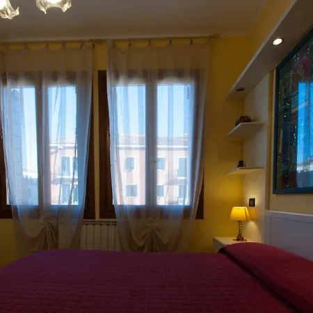 Mema * Venise