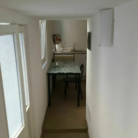 Ormesini Apartment *