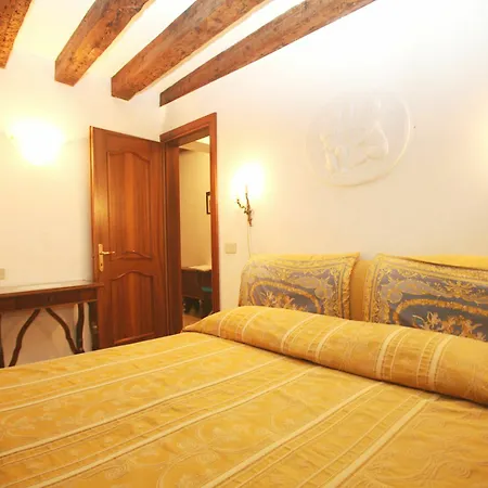 Angels - Wr Apartment *