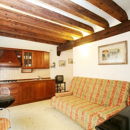 Angels - Wr Apartment *