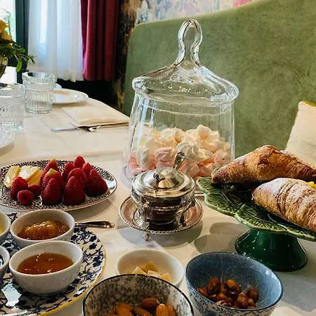 호텔 Madama Garden Retreat