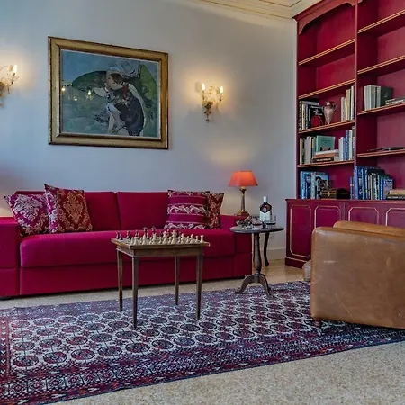 Apartment Ca' Fornoni Grand Canal