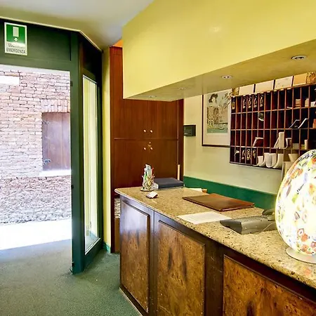 Hotel Atlantide