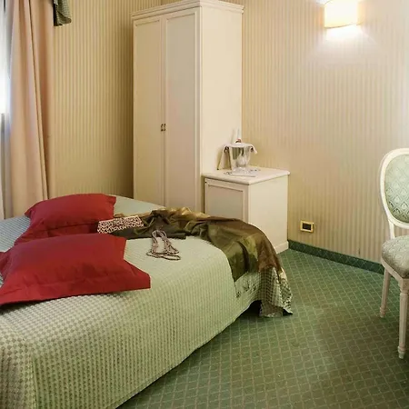 Hs Hotel
