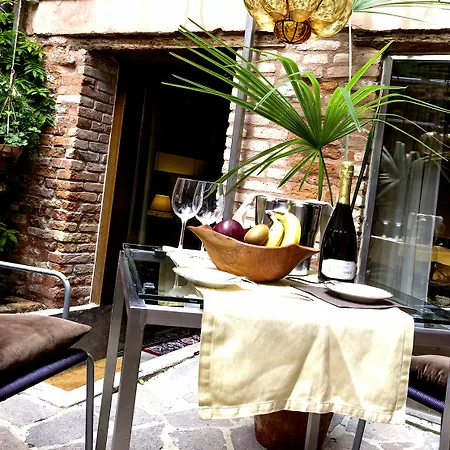 Avogaria 5 Guest house