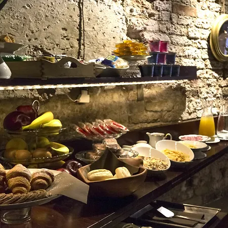 Avogaria 5 Guest house