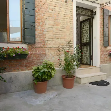 Apartment Secret Garden