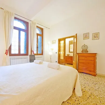Dolcevita N 331