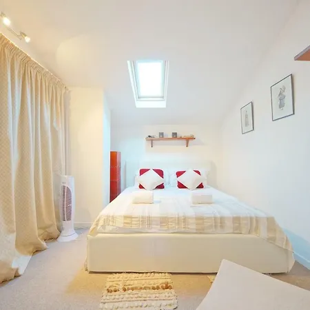N 358 Apartment