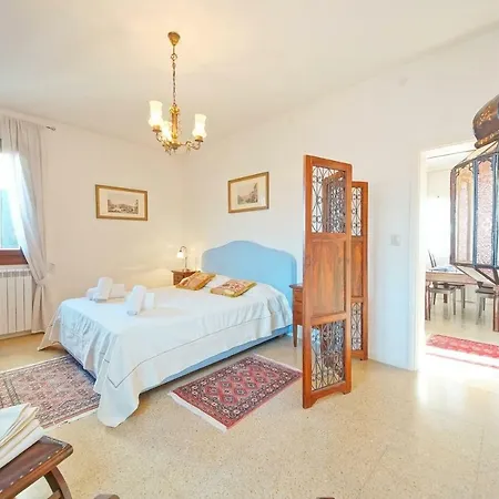 N 358 Apartment