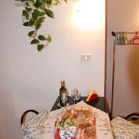 Apartment High Hopes *