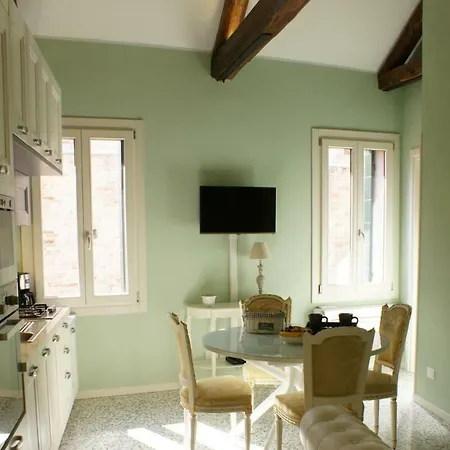 Ca'venetes Apartment *