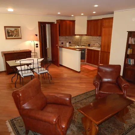 Romantic Escapade In Apartment Venice