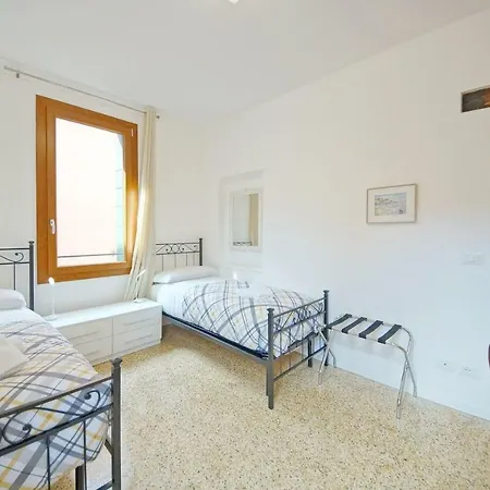 Dolcevita N 374 * Venetië