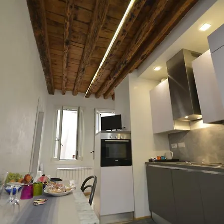 Apartment La Storica *