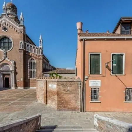 Casa Contarini