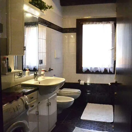 Relaxing Venetian Flat * Venice
