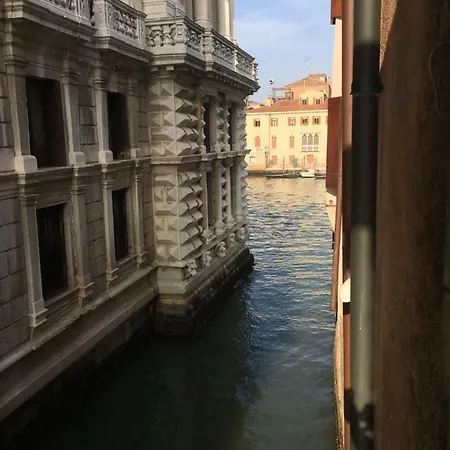 Ca' Correggio *