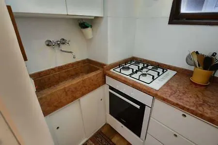 Ca' Correggio Apartment *