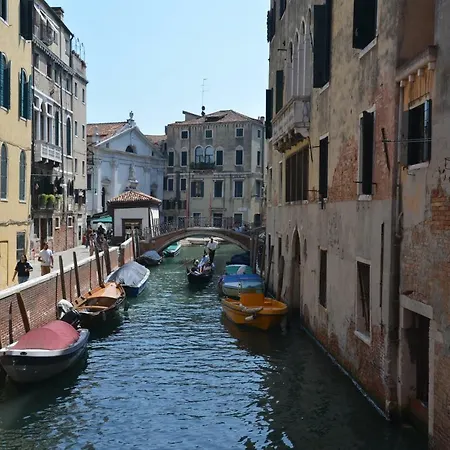 Ca' Dei Orbi Apartment