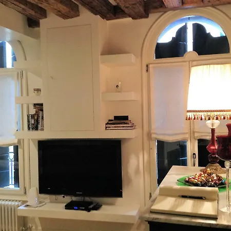 Bighouse Apartment