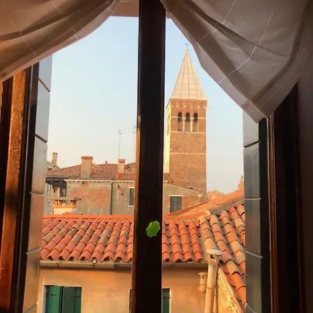 Key Location Near Palazzo Grassi בית נופש